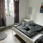 Geraeumige, Moderne 110 Qm Naehe Messe 에센