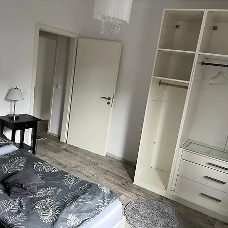 Apartment Geraeumige, Moderne 110 Qm Naehe Messe *